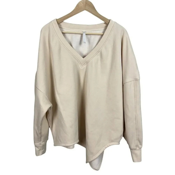Fabletics Mira Pullover Latte Plus Size 1X Asymmetrical V-Neck Stretch Women’s - Picture 4 of 8